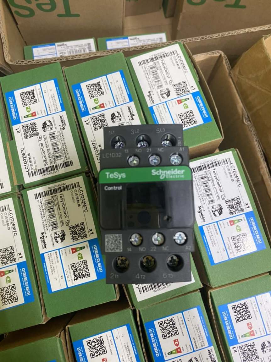 Schneider Electric LC1D32M7C Contactor, 3NO, 25 A, 11 kW, 230 V ac Coil