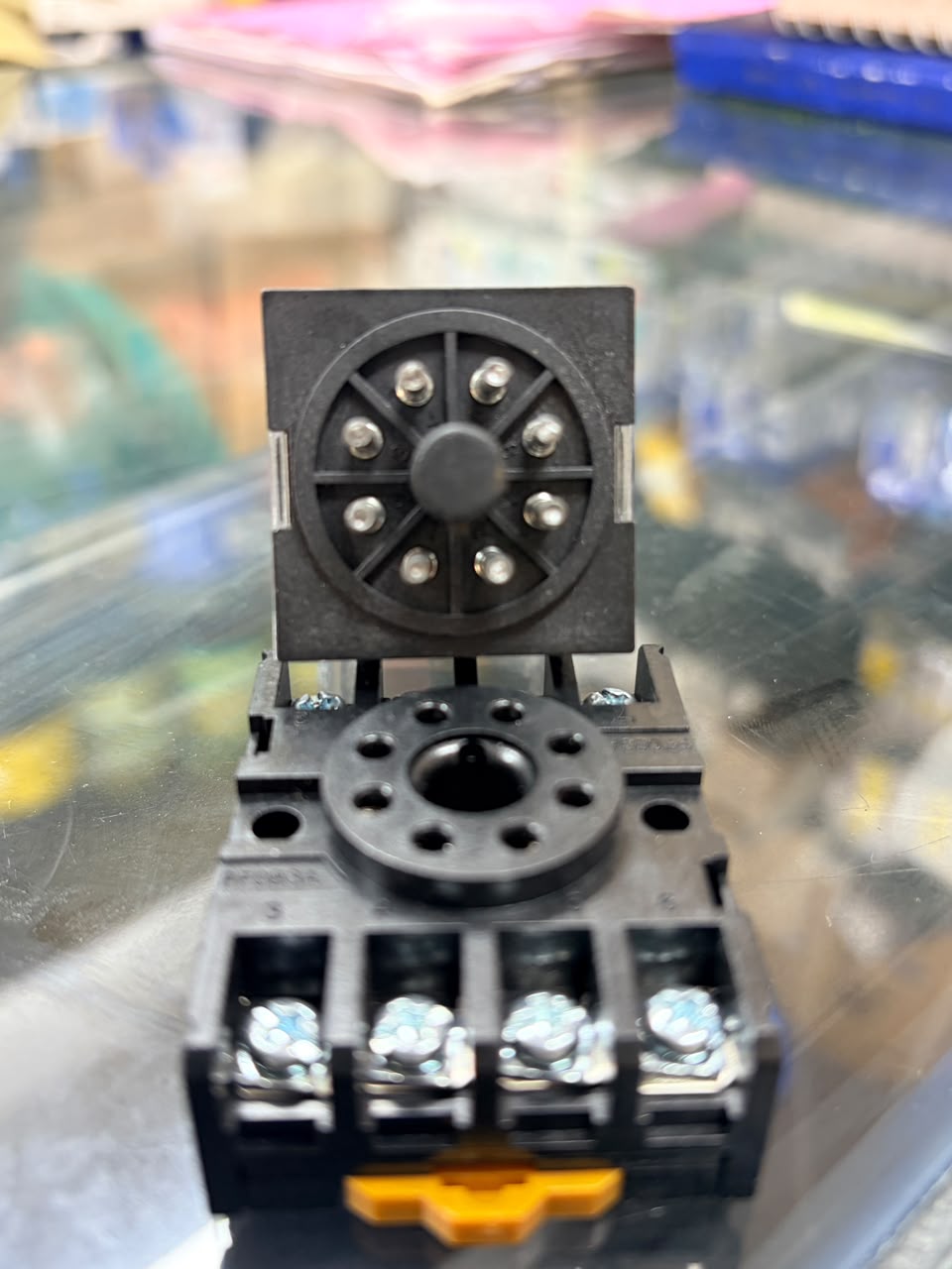 Omron MK2P-I 8 Pin Relay | With Base 220VAC