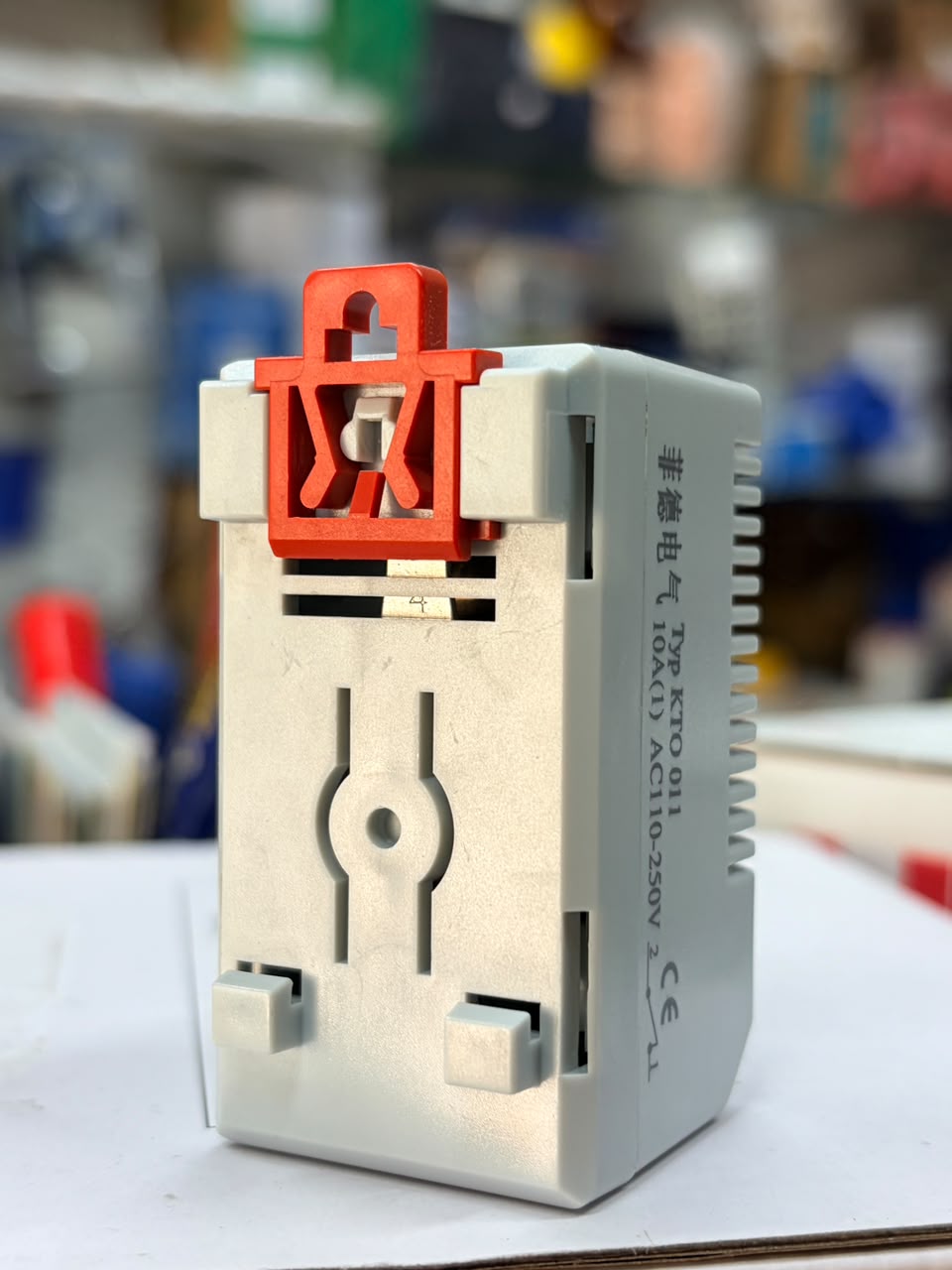 KTO 011 COMPACT BIMETALIC MECHANICAL THERMOSTAT